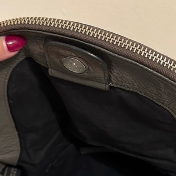 Marc By Marc Jacobs Gray Crossbody Bag Detachable Leather Strap Silver-Tone Zip - Picture 9 of 11